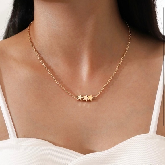 Dainty Triple Star Necklace